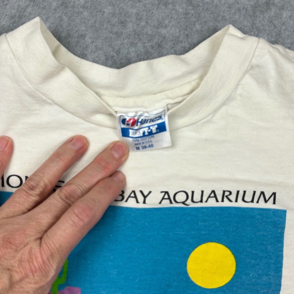 Vintage 1988 Monterey Bay Aquarium Mexico Secret Sea T-Shirt Mens M White Hanes - Picture 5 of 8